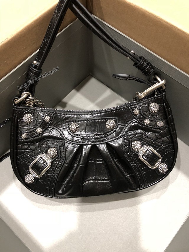 Balenciaga專櫃爆款機車包系列迷你鱷魚紋黑色帶鑽扣肩背女包 巴黎世家Le Cagole半月牙腋下包餃子包 fyj1947